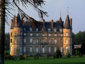 Réalisation des plans du Château de Coat-an-noz