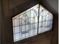 Restauration de vitraux dans une cage d'escalier ...