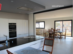 Cloison amovible entre cuisine et salon