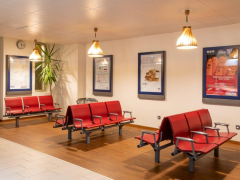 Salle d'attente gare sncf st junien (87)