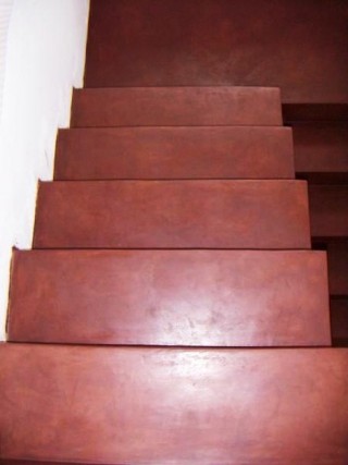 Escaliers en béton ciré