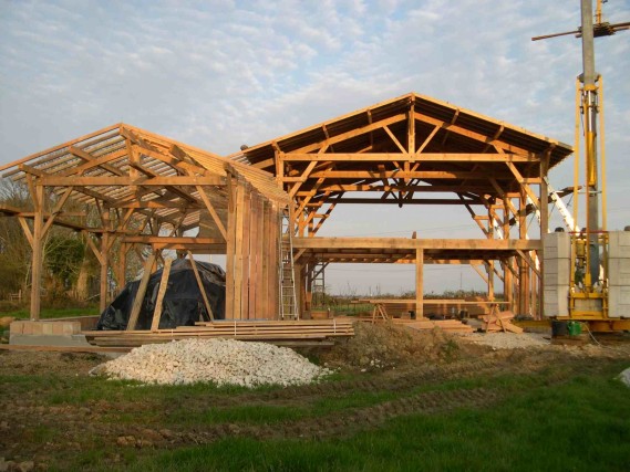 Charpente tradi pour maison paille