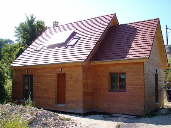 Maison du gardien du stade de veneux le sablons