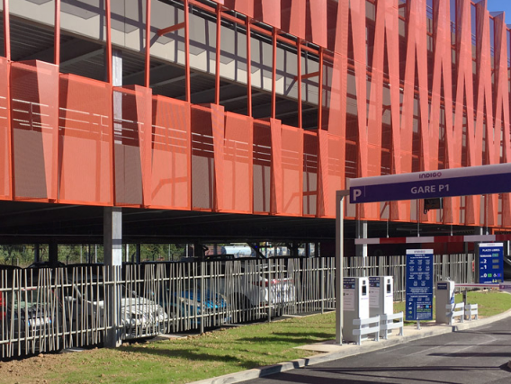 Gare d'Agen et clôture design OOBAMBOO